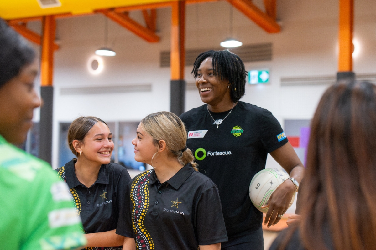 West Coast Fever players with Hedland Shooting Stars
